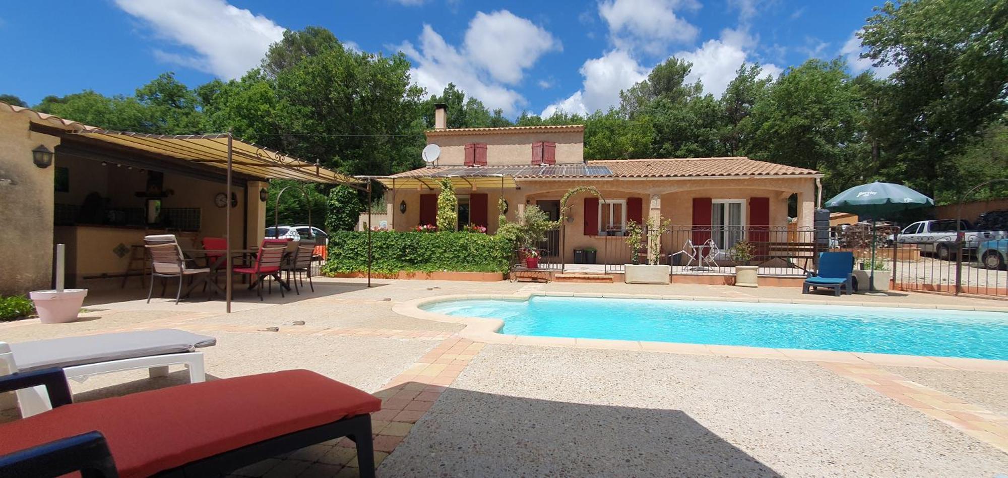 Maison Familiale Avec Piscine Et Boulodrome Dans Le Luberon Caseneuve المظهر الخارجي الصورة